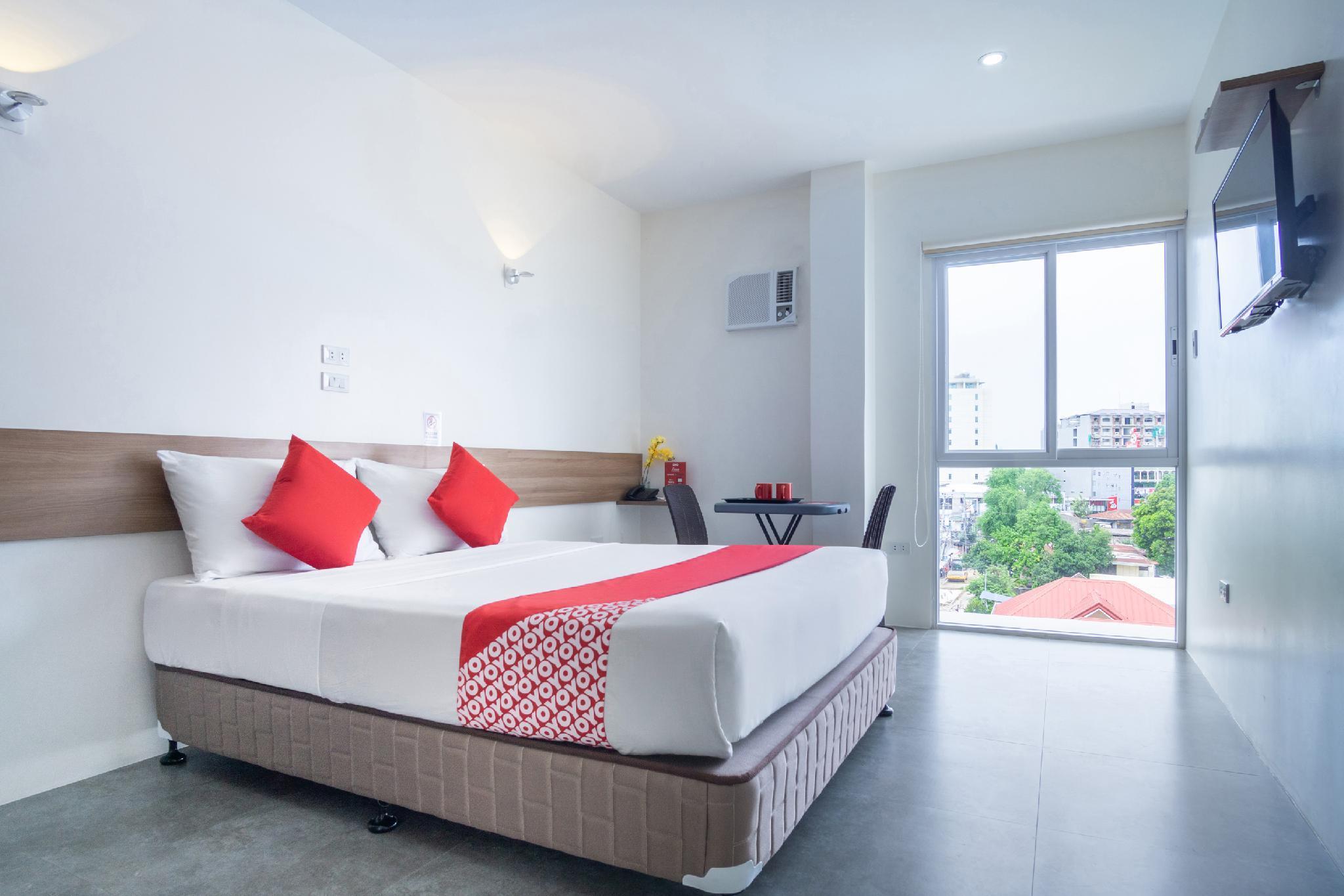 18 Suites Cebu Buitenkant foto