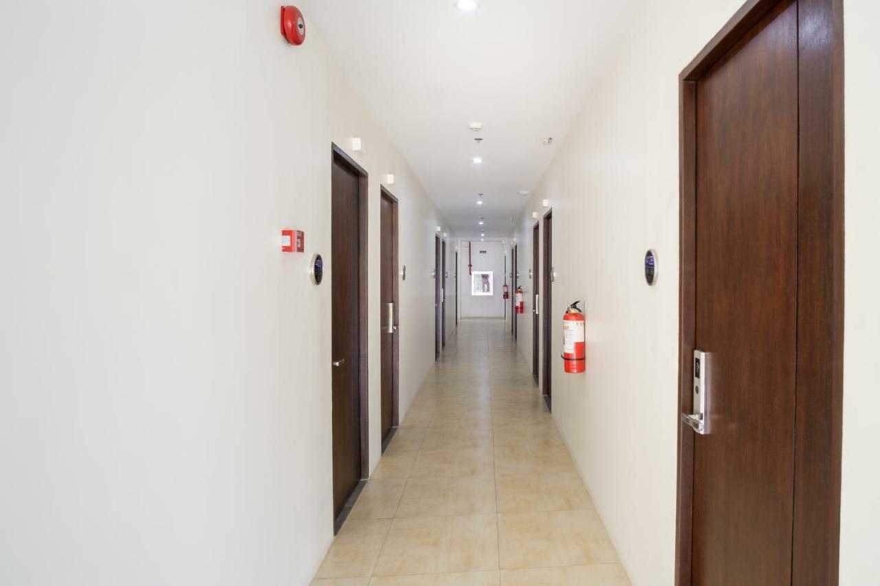 18 Suites Cebu Buitenkant foto